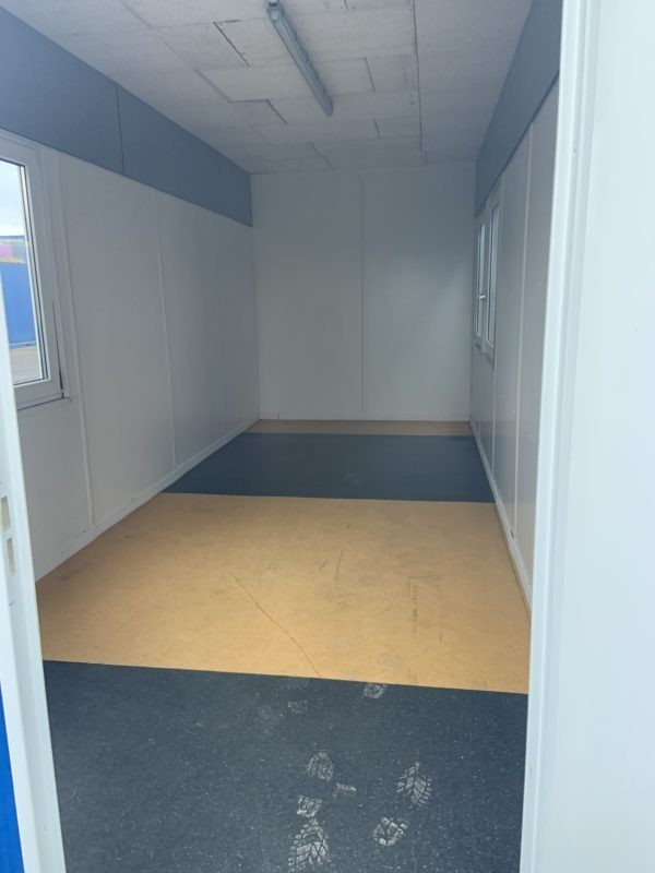 Bungalow De Chantier 20 Pieds (6m) avec 4 Fenêtres + 1 porte Occasion