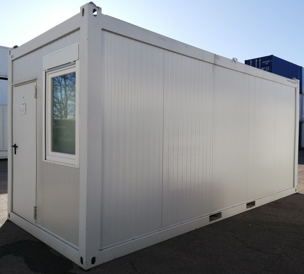 Sanitaire 20'+ 4cabines + 4lavabos + chaudière Neuf