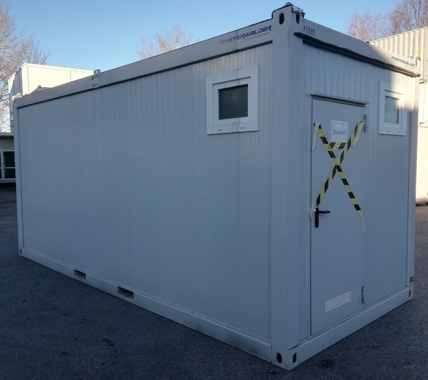 Sanitaire 20'+ 6 cabines de douche + 6 lavabos + chaudière de 400L - Neuf