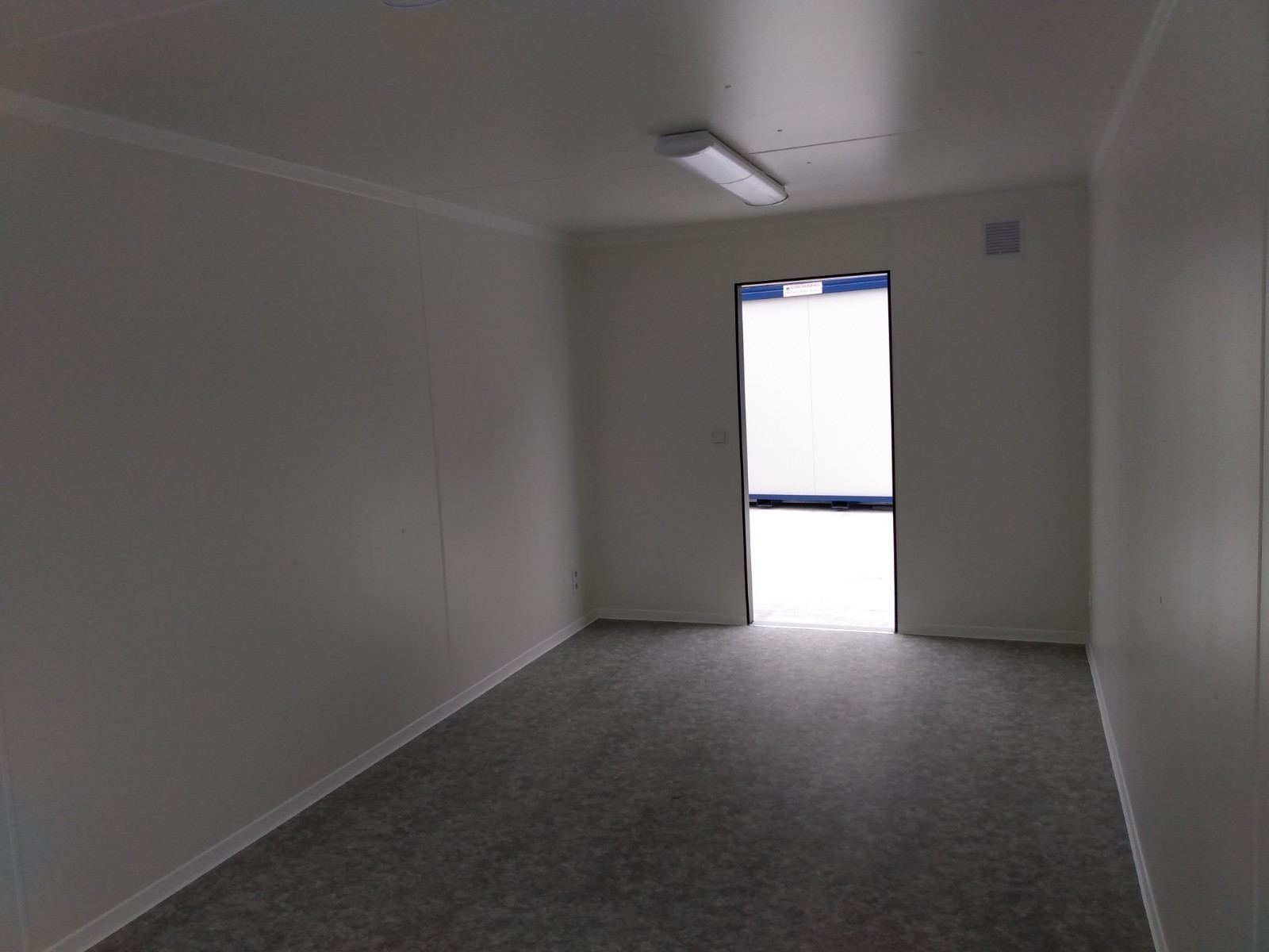 Container De Bureau Noir 6 X 3 M