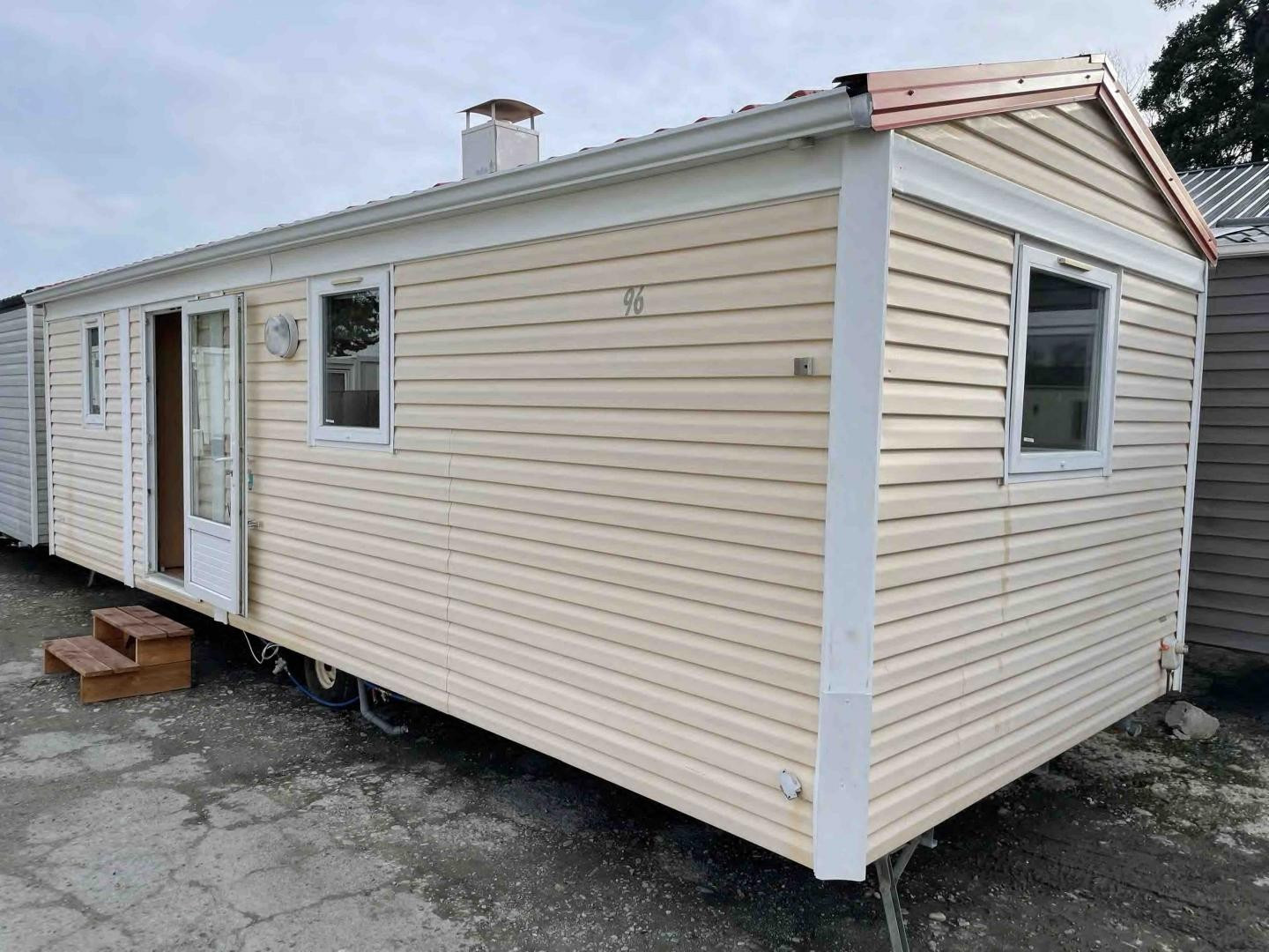 Mobil Home 7,8m x 3m (24m²)