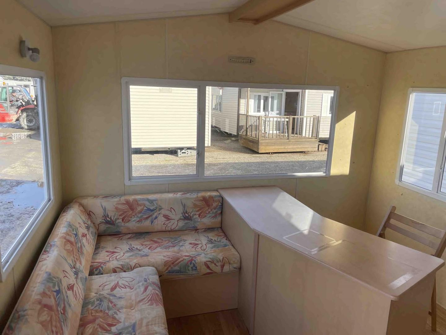 Mobil Home Bureau 5m x 3m (15m²)