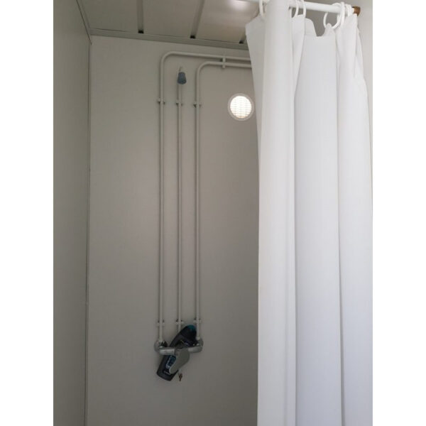 Bungalow Équipé 1 Wc 1 Douche 1 Lave mains