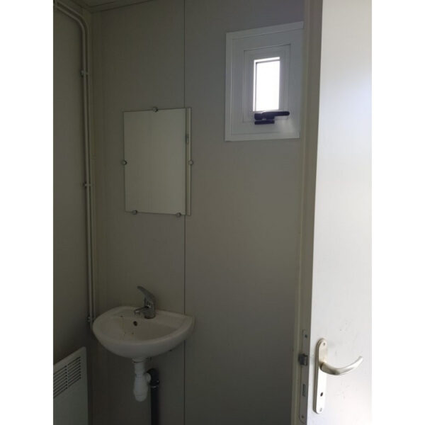 Bungalow Équipé 1 Wc 1 Douche 1 Lave mains